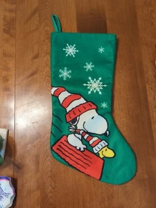 PEANUTS LARGE FELT 18" GREEN MERRY CHRISTMAS STOCKING WOODSTOCK & SNOOPY - Picture 1 of 17