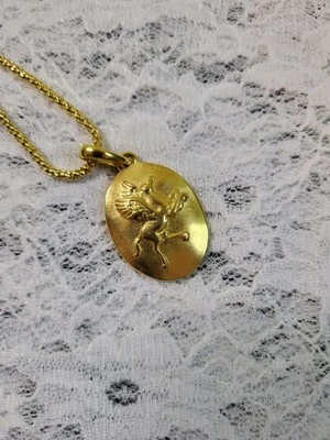 Colgante Bronzo Italia Pegaso con cadena de 36" y extensor de 2" Foto 1 de 4