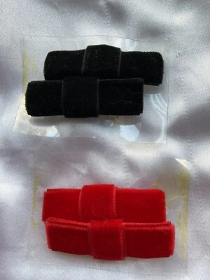 De colección. Lote 4 Baretes de Terciopelo Rojo y Negro Nuevo en Paquete Foto 1 de 4