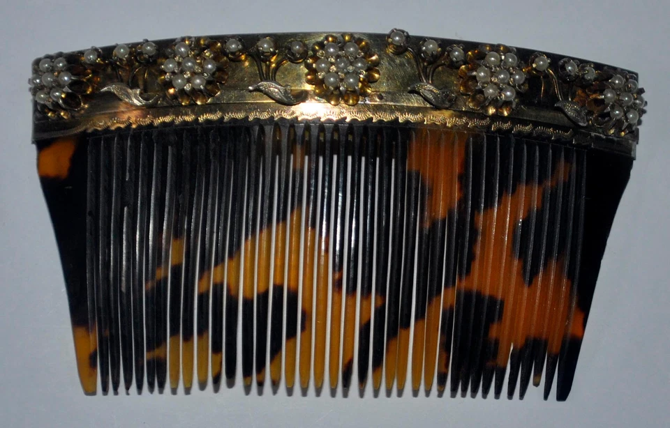 Peine Paineta de reliquia filipina con intrincadas perlas de semillas florales PLATEADO AÑOS 20 Foto 1 de 4