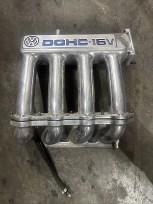 COLECTOR DE ADMISIÓN SUPERIOR E INFERIOR VW MK2 SCIROCCO 1.8 16V Foto 1 de 4