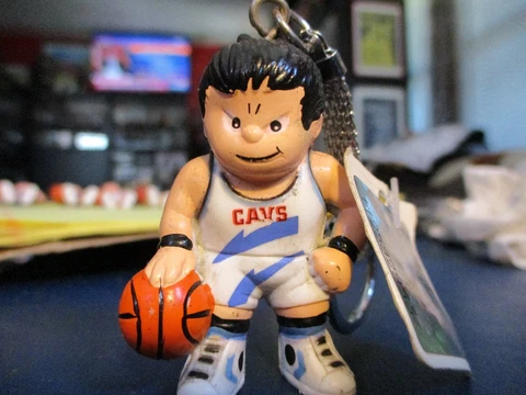 New W/Tag Deadstock CLEVELAND CAVALIERS White Jersey L'il Brat 2" Tall Keychain Cover