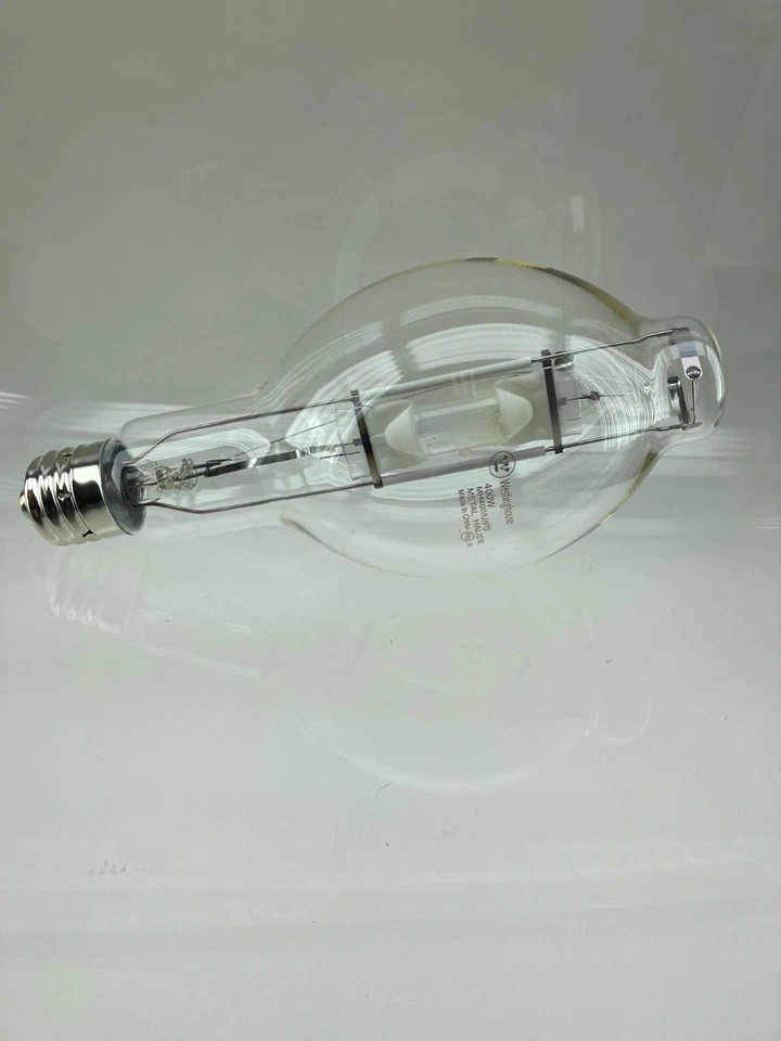 WESTINGHOUSE 37036 MH400/U/M135/155/E/PS LIGHT BULBS - Image 1 of 1
