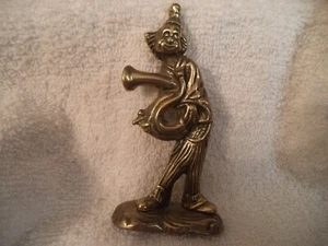 BRASS CLOWN PLAYING MUSICAL INSTRUMENT - Picture 1 of 4