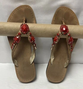Ivanka Trump flache Damen-Sandalen roter Stein Größe 8,5 M Western-Riemensandalen - Bild 1 von 11