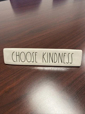 Letrero de placa pisapapeles escritorio oficina Rae Dunn "Elige la bondad" de magenta Foto 1 de 4