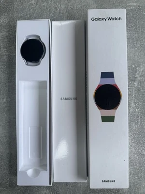 SAMSUNG GALAXY WATCH5 40MM SMARTWATCH ALUMINIUM GPS SM-R900 SILVER - Image 1 of 4