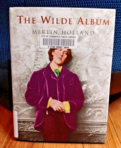 EX-LIBRARY BOOK The Wilde Album (Vintage 1990s Hardcover vtg) Oscar Wilde - Picture 1 of 15