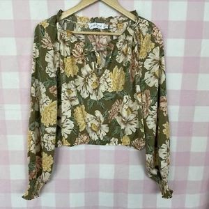 Petal and Pup Size 14 Crop Blouse Green Floral Rouche Gathered Long Sleeve Top - Picture 1 of 10