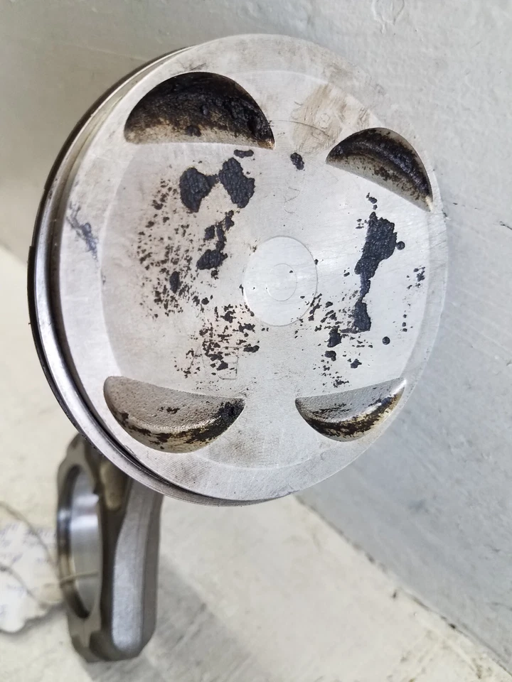 2015-2016 Subaru Outback Legacy 3.6L Engine Piston Connecting Rod D5HE HE (M174) - Image 1 of 4