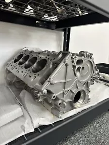 BMW M5 F90 G30 LCI S63B44T4 Cylinder Block, Engine 8093293, 809329504 2018-2023 - Picture 1 of 8