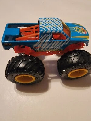 Hot Wheels Color Shifters Diecast Car Monster Truck 68 Toy Car 1:64 - Image 1 of 4