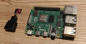 Raspberry Pi 4B 4GB RAM SBC BUNDLE with 64GB SDXC micro HDMI adapter - Afbeelding 1 van 8