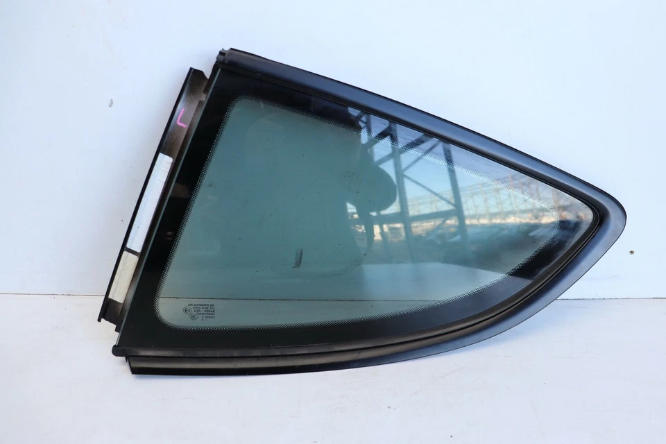 Cuarto trasero de cristal para Porsche Cayman S 981 2014 LHS J175 Foto 1 de 1