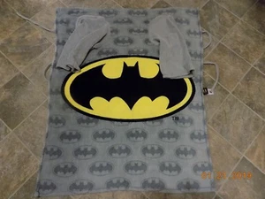 Batman DC Comics Gray Yellow Black Long Sleeve Bath Sleep Robe Sizes 4-10  - Picture 1 of 7