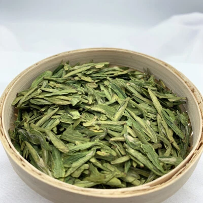 Nuevo té verde Dragon Well té de primavera té Longjing té verde chino Foto 1 de 4