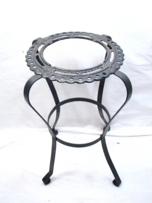 Cenicero para fumar vintage moderno Art Deco de mediados de siglo con soporte para plantas Foto 1 de 4