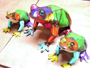 3 Metallkunst STIERFRÖSCHE, Schrott Eisen Hofkunst, Garten, Teich, BRUNNENFRÖSCHE - Bild 1 von 9