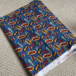 3.6 yards NEW Comic Book SUPER HERO Words Sayings Fabric 100% Cotton - Picture 1 of 2
