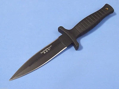 Smith & Wesson SWHRT9B Hostage Rescue Team fixed blade boot knife 9" overall NEW - Image 1 of 4