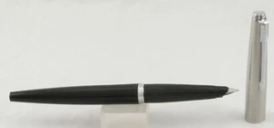 Parker 45 Black w/Stainless Steel Cap & Chrome Trim Fountain Pen - Fine Nib -USA - Picture 1 of 6