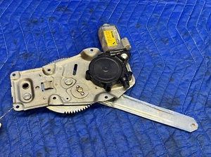 🚘 Driver Rear Window Regulator Sedan E36 Fits 92-98 BMW 318i 325i M3 8119775 - Picture 1 of 5