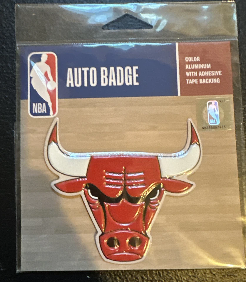 NBA Chicago Bulls Auto Badge Decal 4" - Image 1 of 1