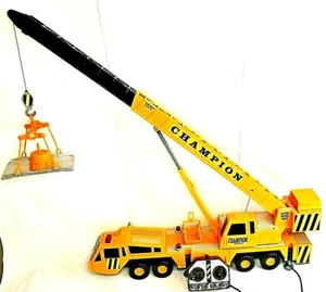 Vintage Crane Truck Toy 1997 Funrise crane Champion Construction w. accessories - Picture 1 of 12