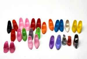 Vintage 1960sBarbie Shoes Lot 8 Matched Pairs & 11 Singles Multicolors - Picture 1 of 4
