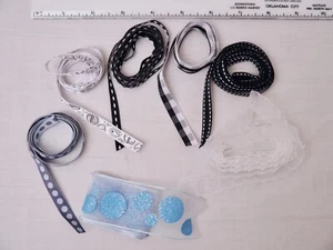 Lot of 7 Black & White Ribbons (9+yds) Fibers Scrapbook Embellishments Cards 10H - Picture 1 of 4