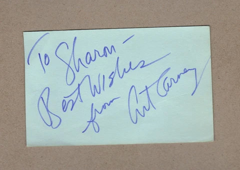 ART CARNEY - ORIGINAL HAND-SIGNED ALBUM PAGE  1971  "PRISONER OF SECOND AVENUE" Cover