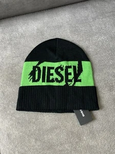 Diesel Beanie Hat Black Logo Colour Block Design Acrylic - Picture 1 of 4