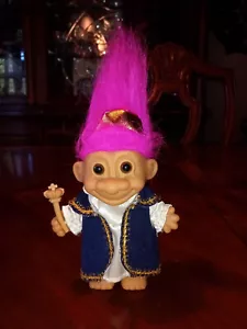 Muñeca Troll Russ de 5" Royal King Crown Ceptor Cabello Rosa - #8562 - Imagen 1 de 3