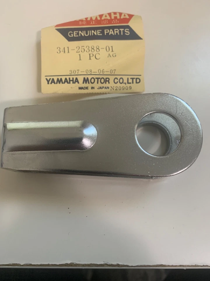 Extractor de cadena Yamaha 341-25388-01 1 TX650 TX750 XS650 nuevo Foto 1 de 1