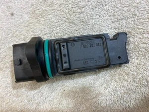 Sensor de flujo de aire másico Porsche Boxster Cayman 987 F00C262063 - Imagen 1 de 6