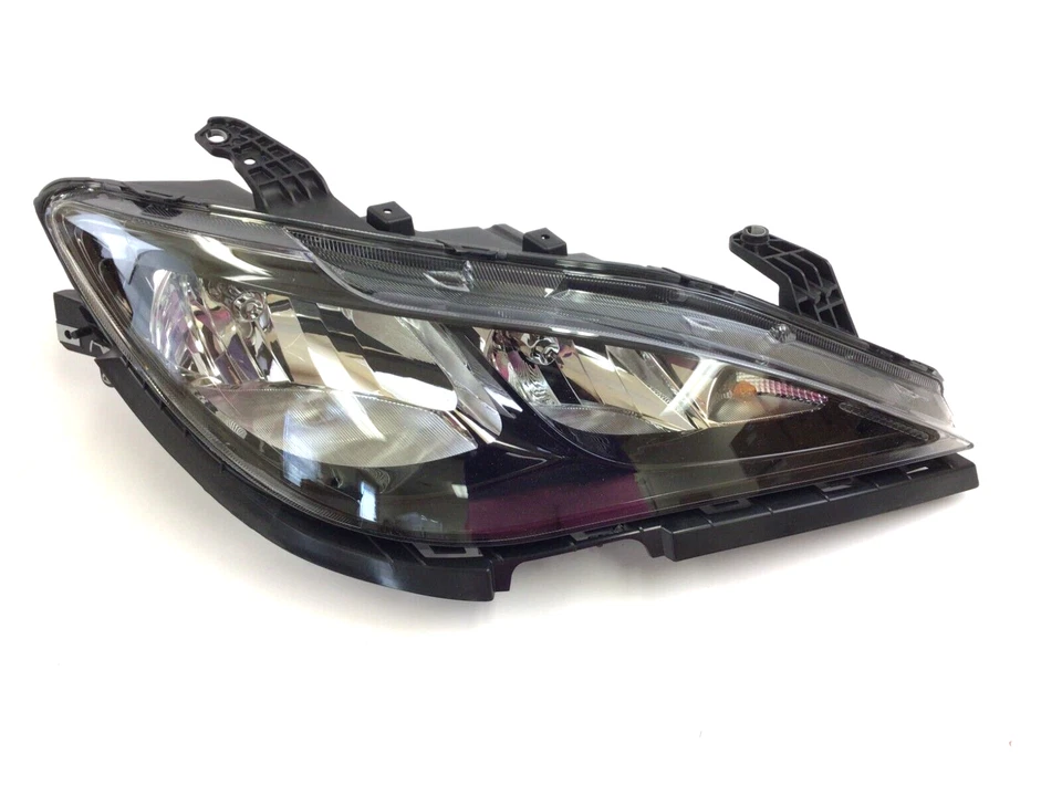 2017-2022 克莱斯勒 Pacifica Voyager 右前乘客卤素前照灯 原始设备制造商 — 第 1/4 张图片