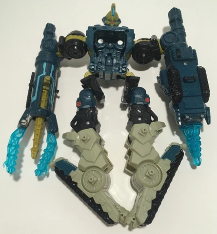 Hasbro Transformers Cybertron Menasor (Incomplete) Cover