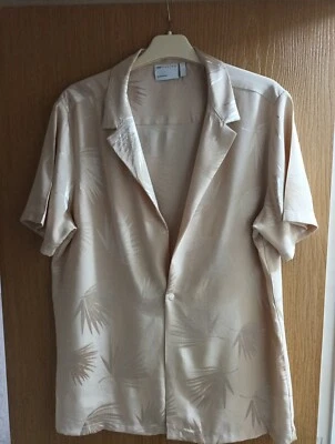 Asos Design Mens unisex S/S Shirt Size M Sateen PalmLeaf Design ViscoseMix BNWOT - Image 1 of 4