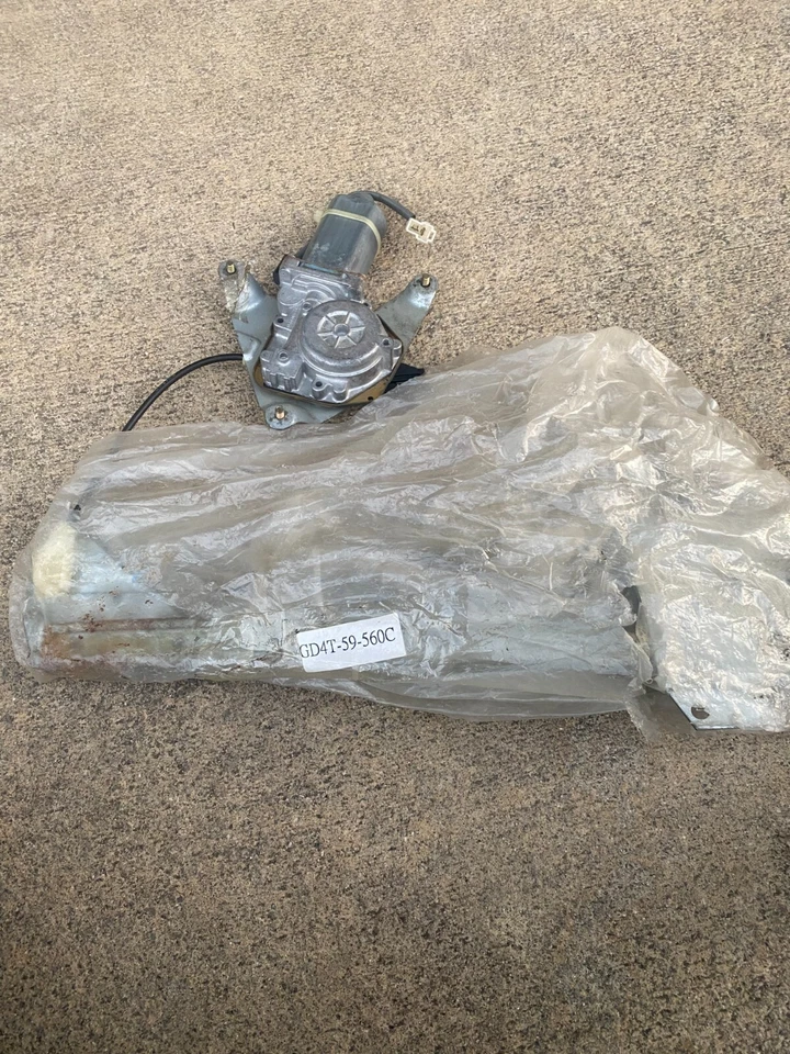 Regulador de ventana izquierda genuino Mazda para Mazda 626 MX-6 GD4T-59-560C Foto 1 de 1