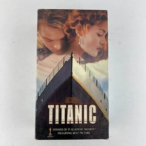 Titanic (VHS, 1998, 2-Tape Set, Widescreen Edition) DiCaprio Winslet - Picture 1 of 2