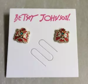 PENDIENTES DE TACHUELAS PERFORADAS BETSEY JOHNSON CRISTAL ROJO CARA DE LEÓN SUERTE ¡NUEVOS! - Imagen 1 de 2