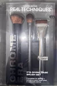 Real Techniques Chrome Era It's Giving Base Brush Set NEU IM KARTON - Bild 1 von 2