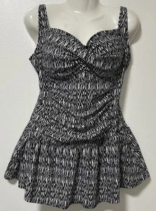 Traje de baño con falda de mar y arena talla 14 negro blanco rouching traje de baño de una pieza - Imagen 1 de 18