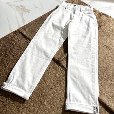 JEANS JEANS DIOR BOYFRIEND USADO EM EXCELENTE ESTADO COM FITA LOGOTIPO BORDADO - Imagem 1 de 4