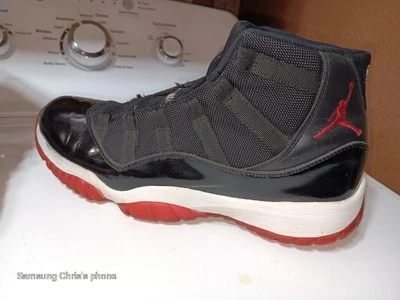 Talla 9.5 - Jordan 11 Retro Bred 2012 Foto 1 de 4