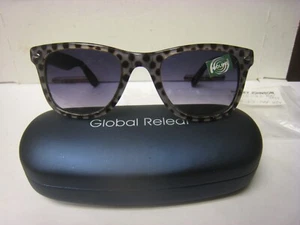 Gafas de sol Betsey Johnson monturas BJ151120 50-22-144-40V negro/gris humo - Imagen 1 de 5