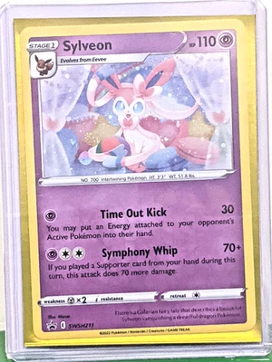 Sylveon SWSH211 SWSH: Sword & Shield Promo Cards Holo *Black Star Promo* NM - Image 1 of 2