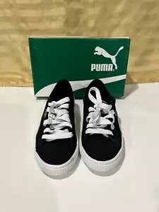$55 NEW NWT Puma Suede Juniors Black/White Sneakers 35511001 Size 4 - Bild 1 von 12