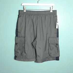 Old Navy Nylon Cargo Shorts - size Medium, NWT! Gray Outdoor Hiking Swim Beach - Picture 1 of 12