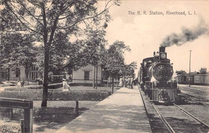 1910 Zug am RR Bahnhof Riverhead LI NY Postkarte - Bild 1 von 2